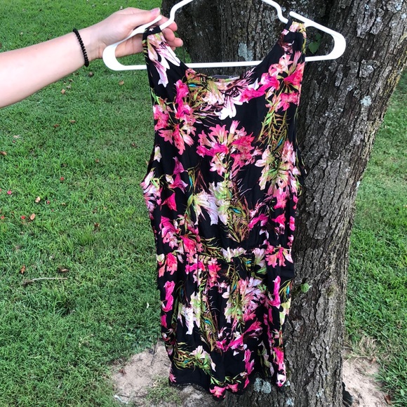 Floral romper - Picture 2 of 2